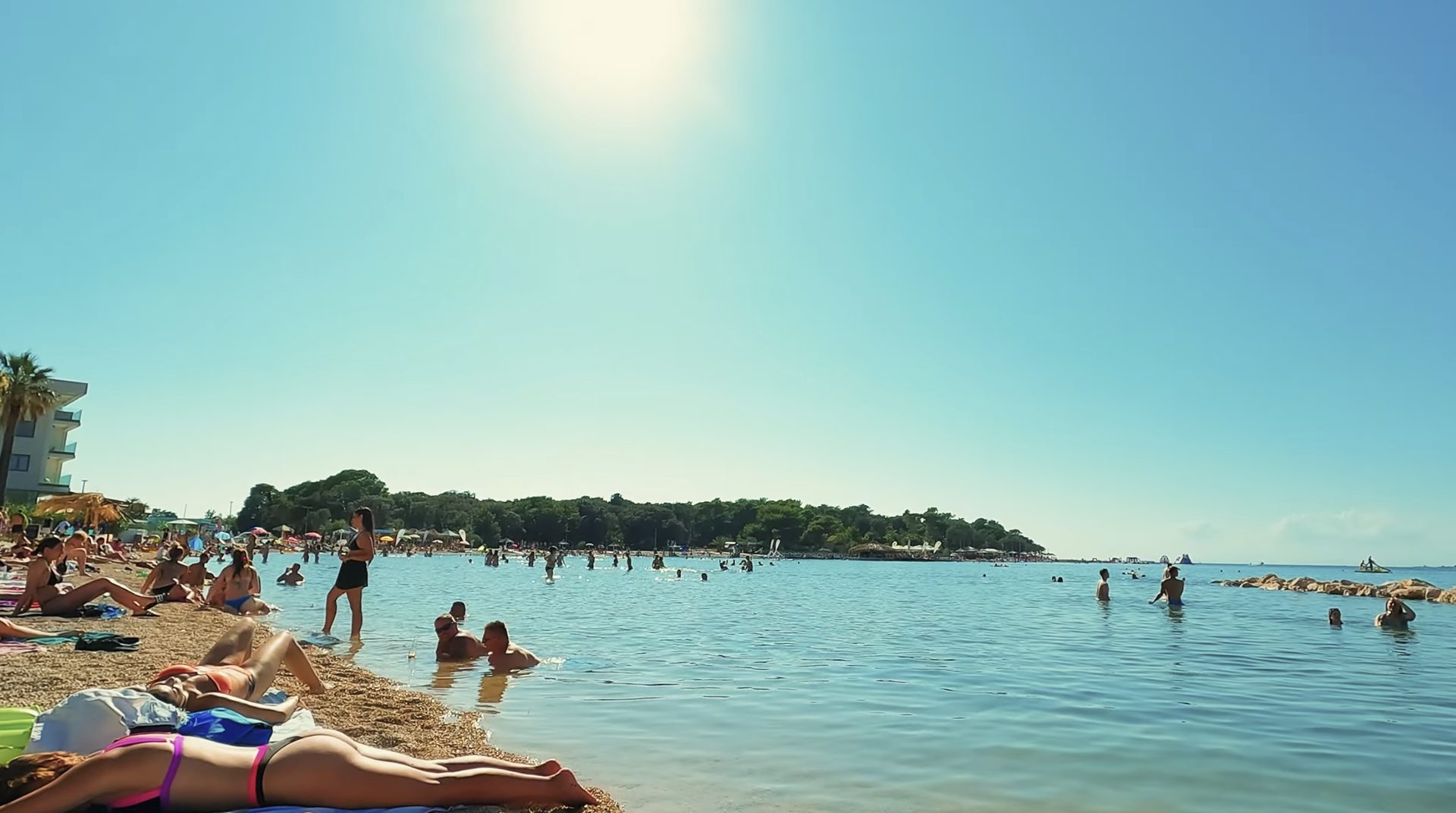 Novalja beach bar